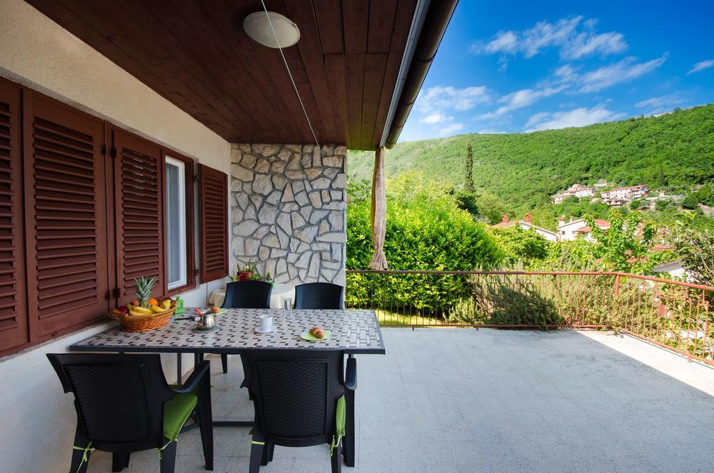 Mošćenička Draga House Mirellaヴィラ エクステリア 写真